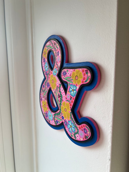 Hand painted &/Ampersand sign