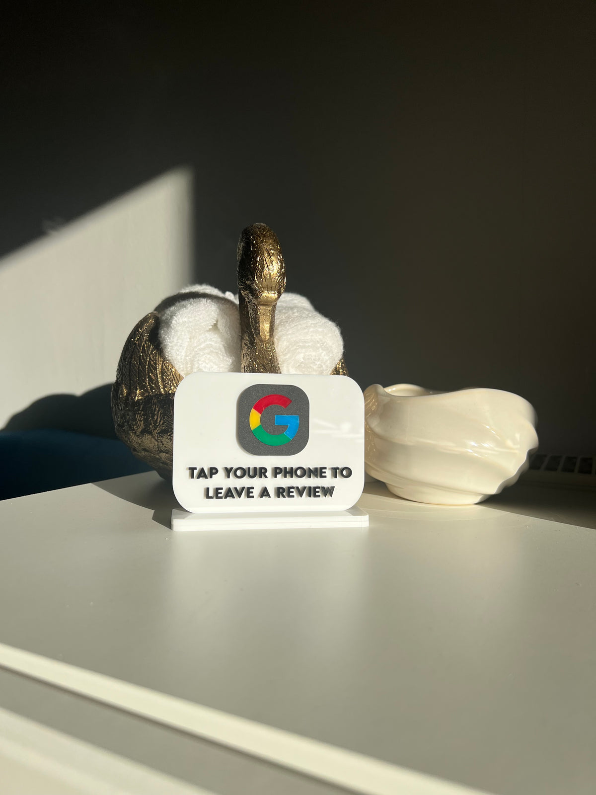 Tap to connect-Google review sign