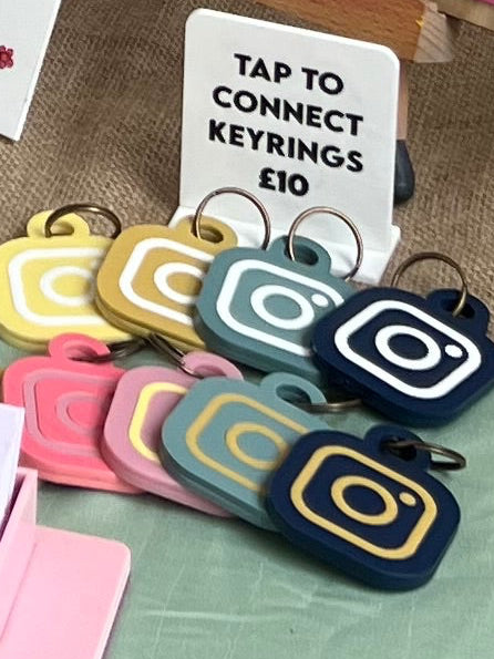 Tap to connect key ring