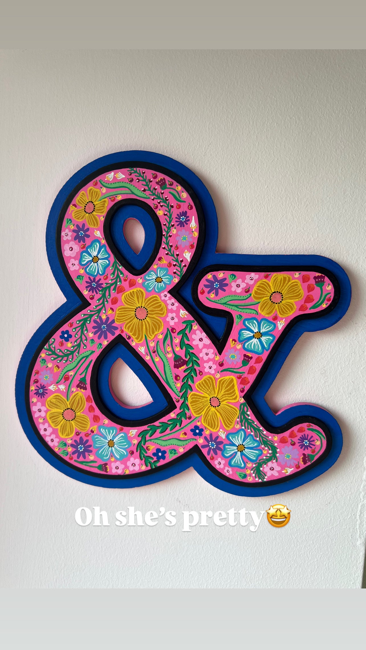 Hand painted &/Ampersand sign