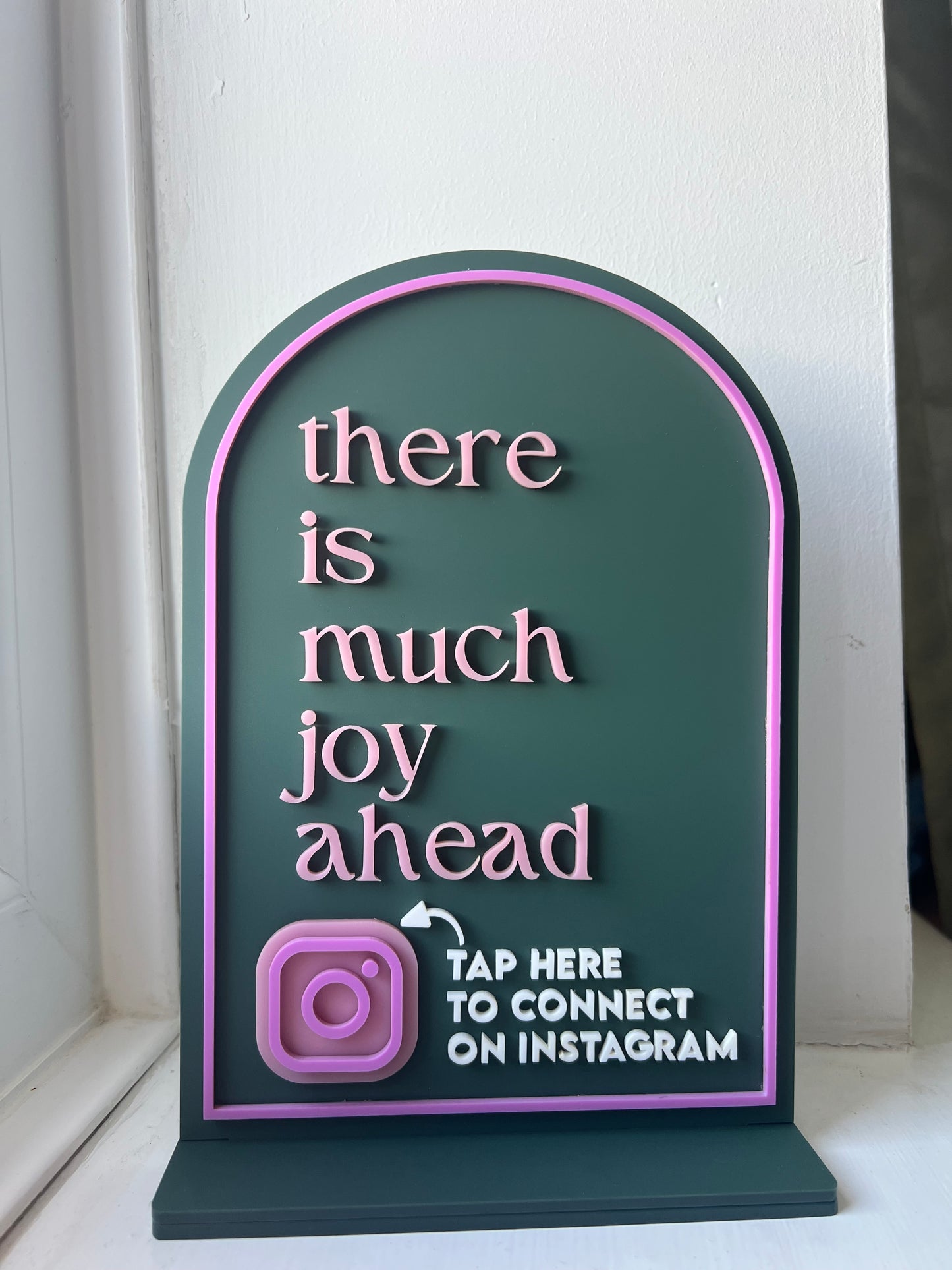 Tap to connect- Social media  sign -eco friendly business card alternative-tap your phone to go straight to your social media page