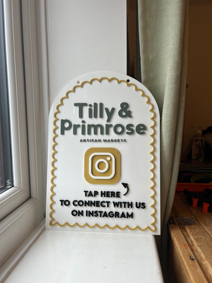 LARGE SIZE - Tap to connect social media sign